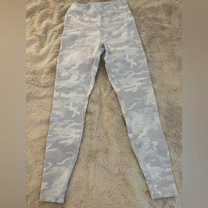 Lululemon Wunder Under High Rise Tight 28” Full-On Luxtreme